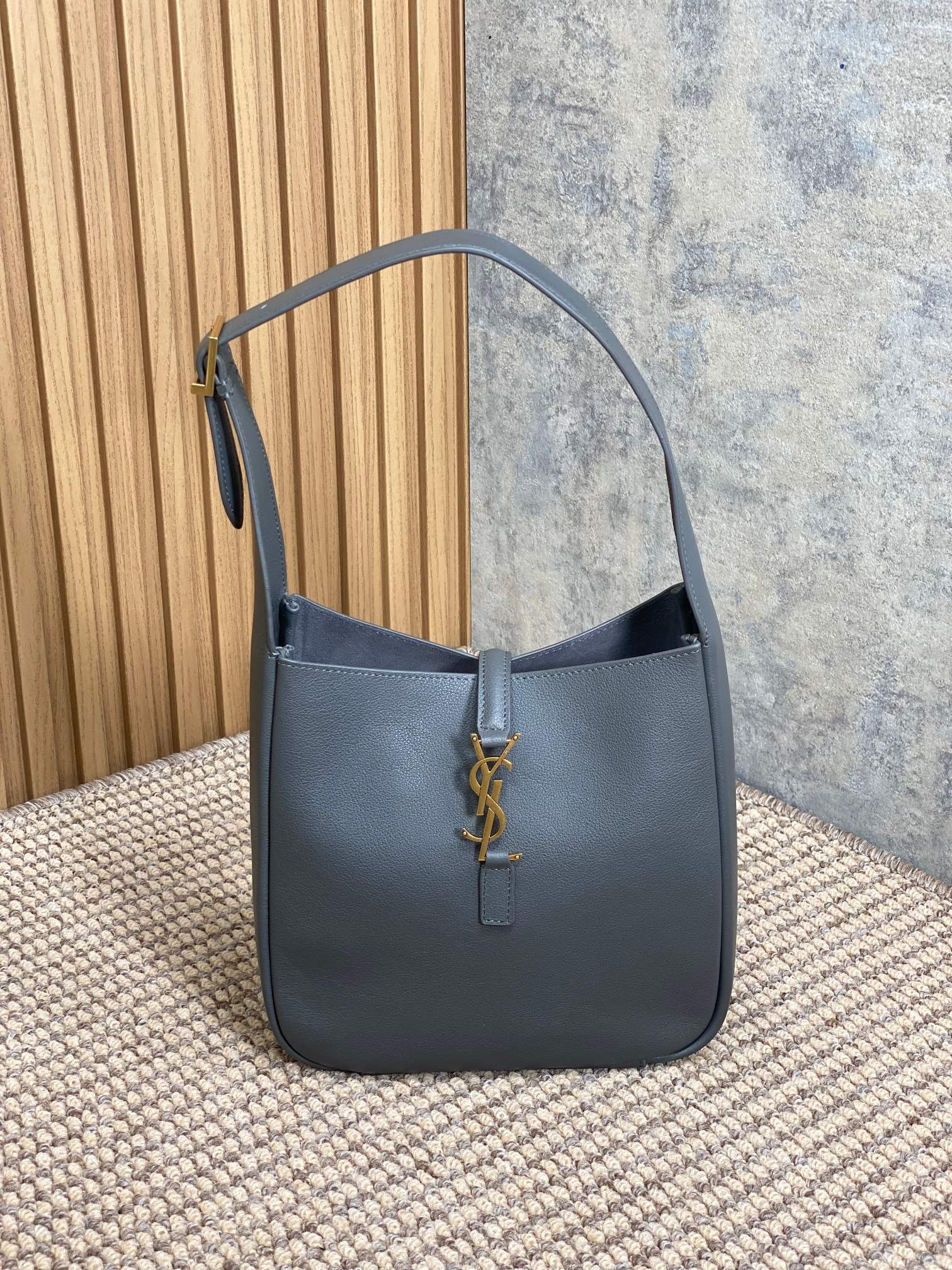 Ezyycart Bags Bags - Best High-End Brands in One Place - AFFORDABLE LUXURY BAGS - 5913