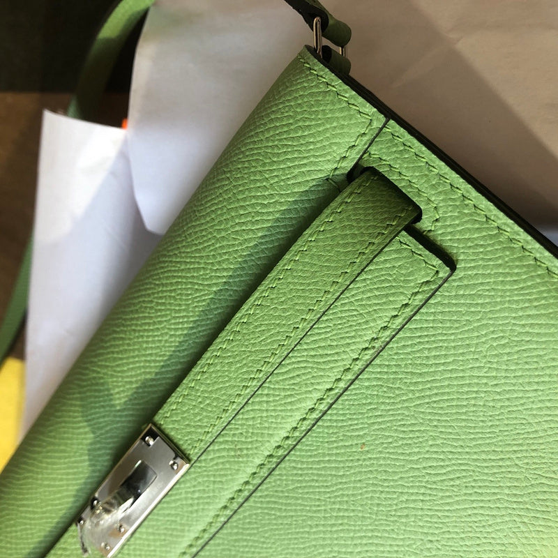 new-luxury-designer-bags-nm23563