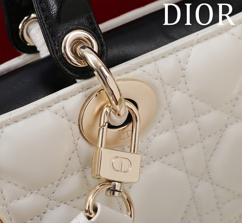 Ezyycart Bags - High-Quality Designer Products for You - AFFORDABLE LUXURY BAGS - 18990