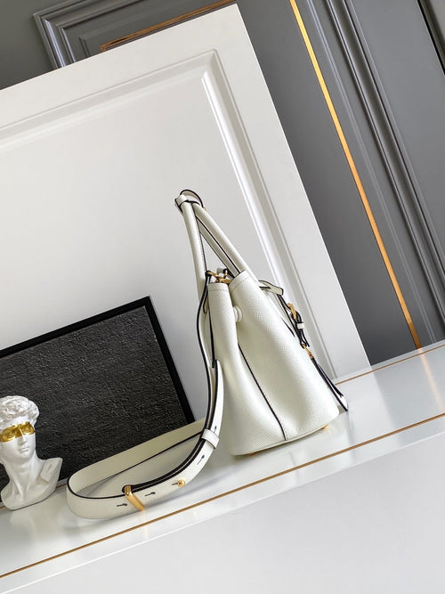 Anum Bags - Best High-End Brands in One Place - AFFORDABLE LUXURY BAGS - 14136
