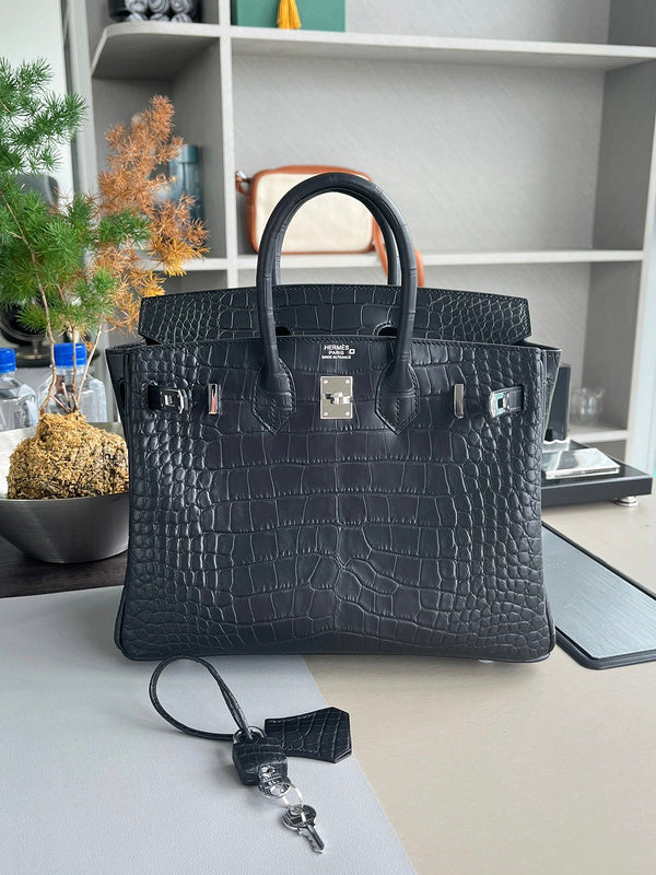 new-designer-premium-bags-nm23792