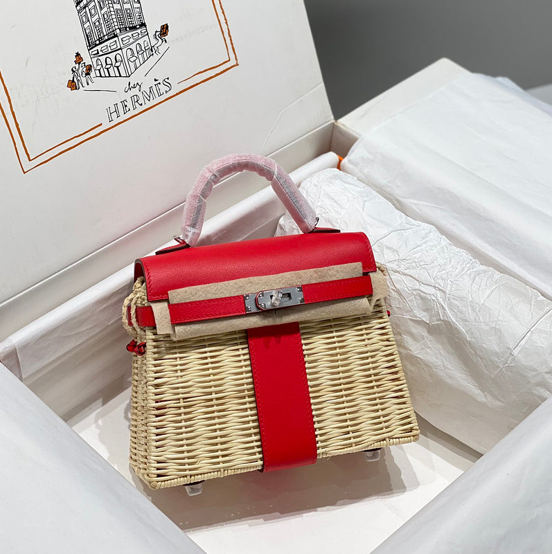 new-luxury-designer-bags-nm23493