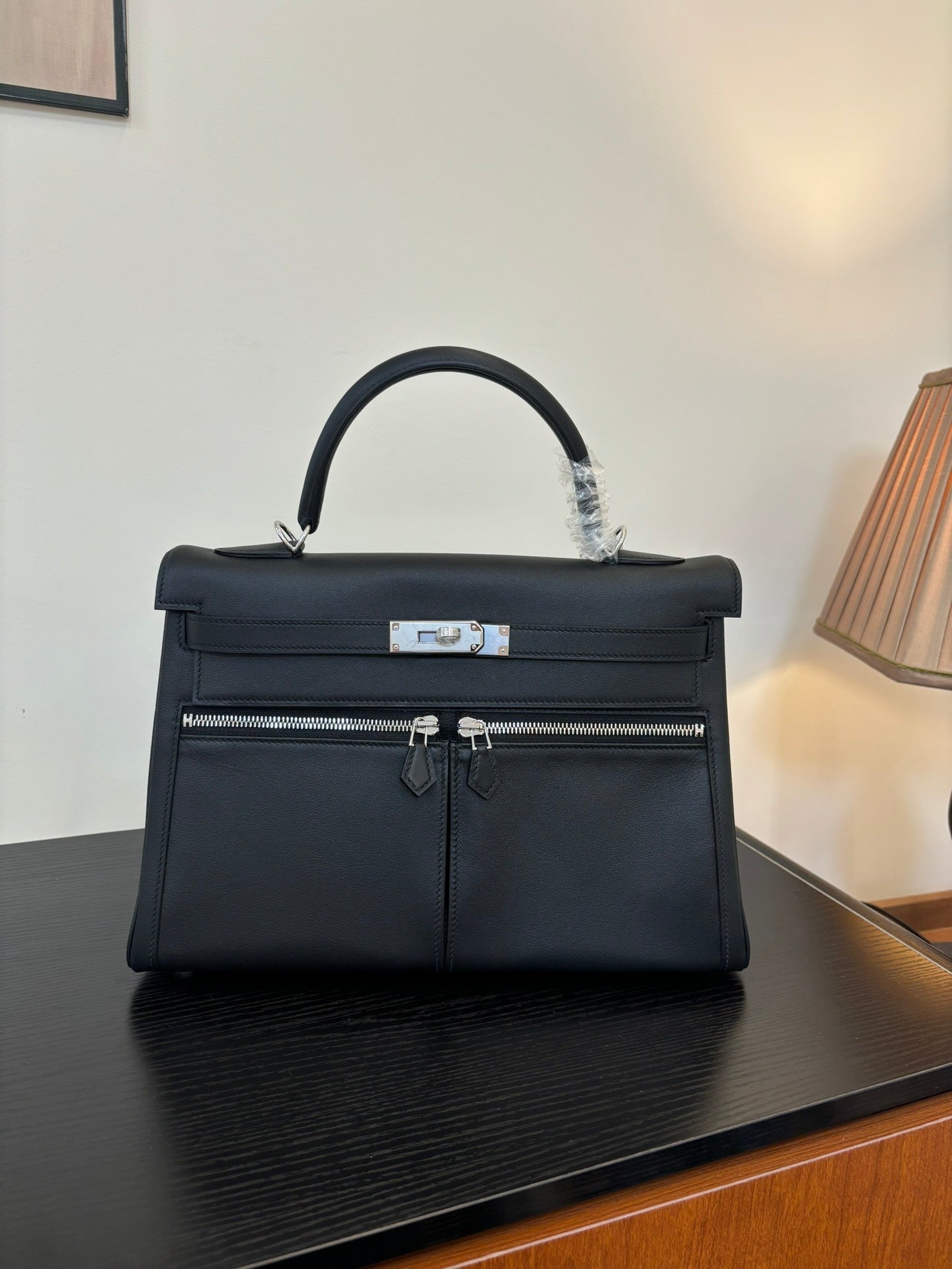 new-luxury-designer-bags-nm22941