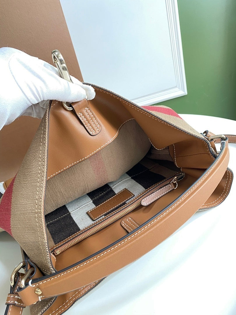 Ezyycart Bags - DESIGNER BAGS FOR WOMEN - AFFORDABLE LUXURY BAGS - 17491