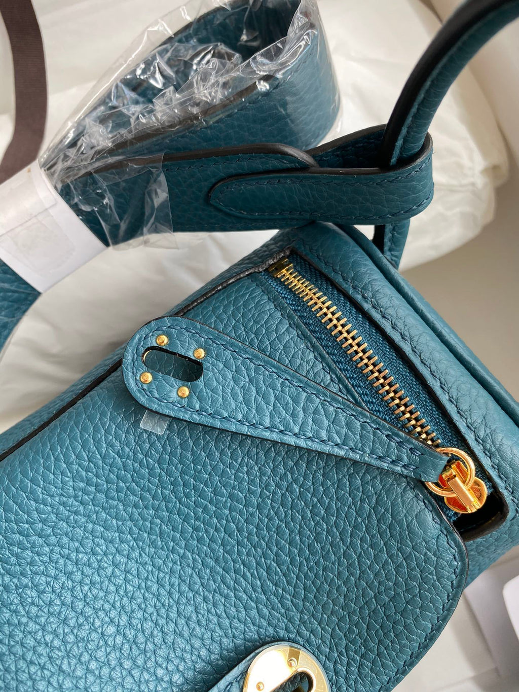 new-luxury-designer-bags-nm23039