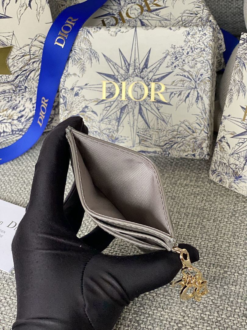 Anum Bags - Best High-End Brands in One Place - AFFORDABLE LUXURY BAGS - 18868