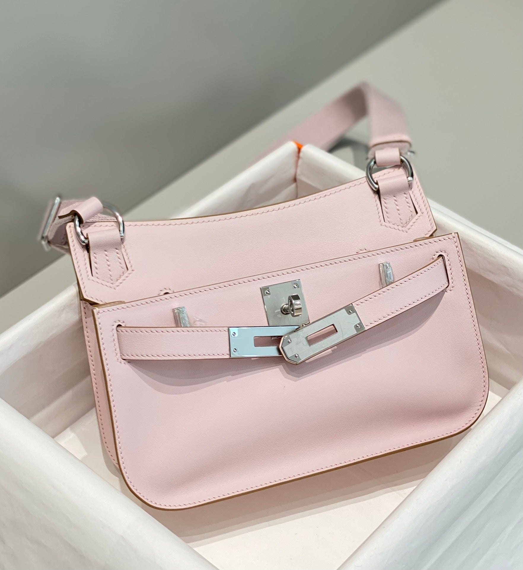 new-luxury-designer-bags-nm22999