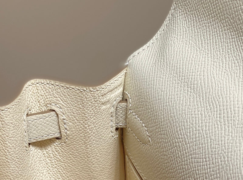 new-luxury-designer-bags-nm23537