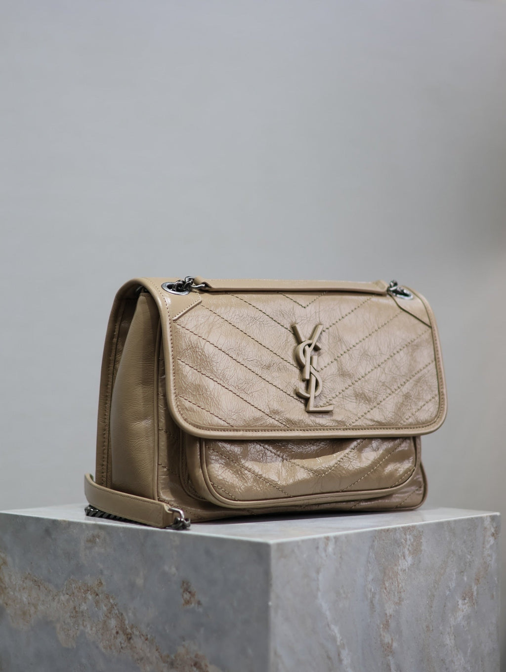 Ezyycart Bags - Premium Luxury Goods and Accessories - AFFORDABLE LUXURY BAGS - 5990