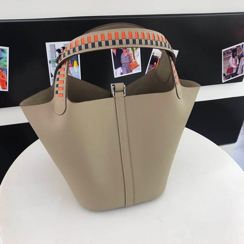 new-luxury-designer-bags-nm23652