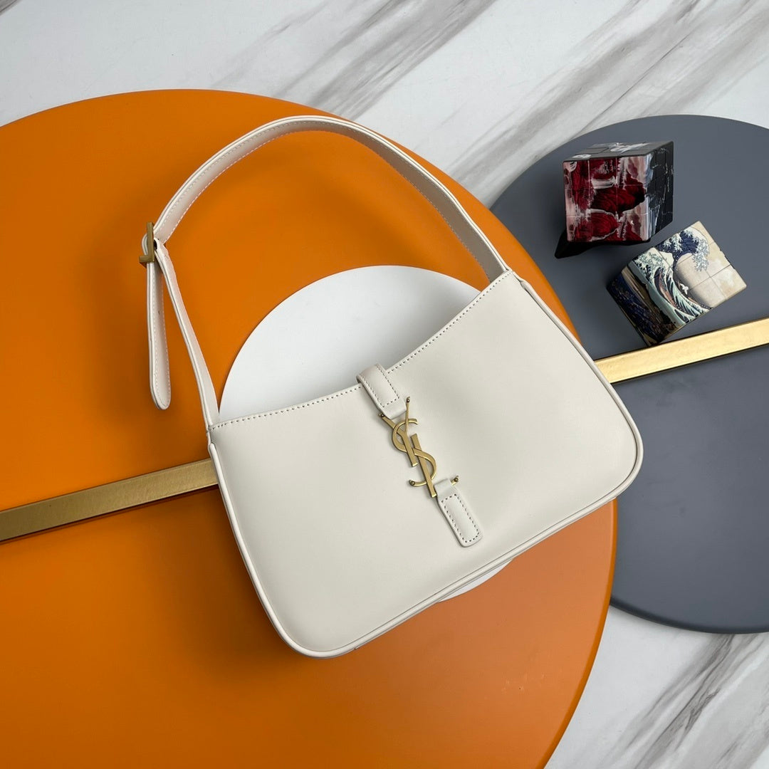 Ezyycart Bags - Best High-End Brands in One Place - AFFORDABLE LUXURY BAGS - 5725