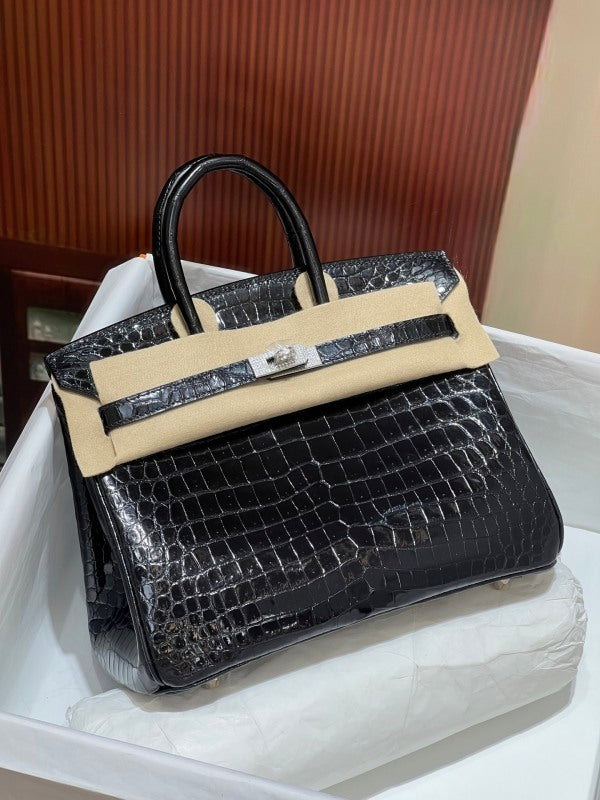 Anum Bags Bags - High-Quality Designer Products for You - AFFORDABLE LUXURY BAGS - 20526