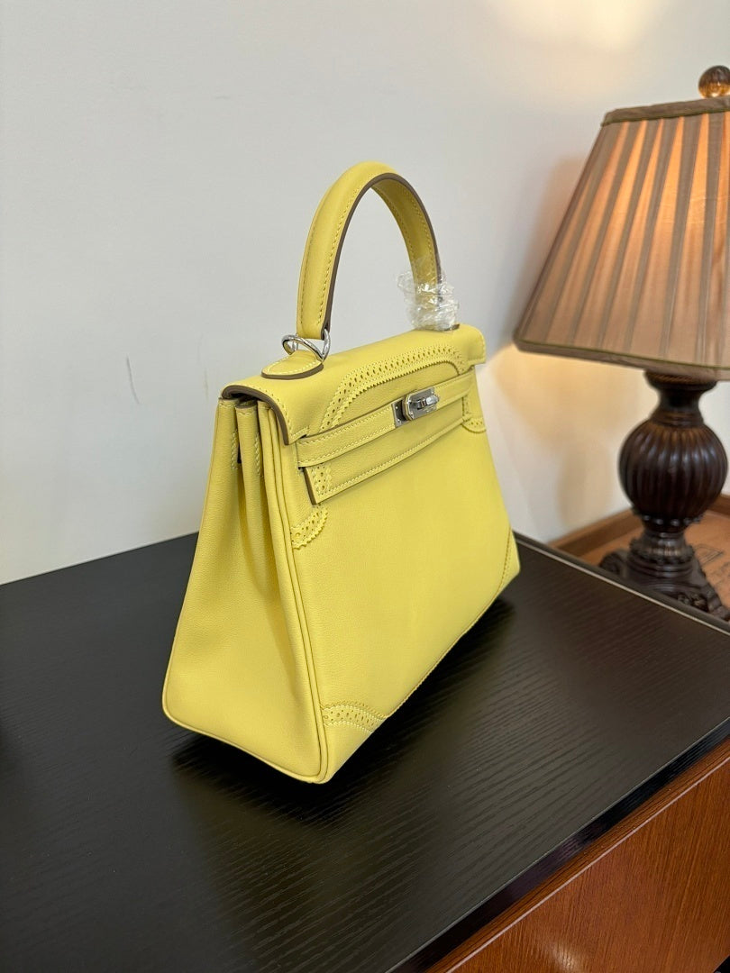 Anum Bags Bags - DESIGNER BAGS FOR WOMEN - AFFORDABLE LUXURY BAGS - 20551