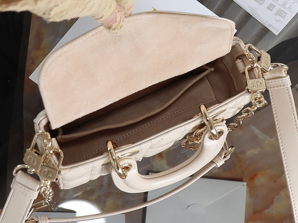 Ezyycart Bags - High-Quality Designer Products for You - AFFORDABLE LUXURY BAGS - 19054