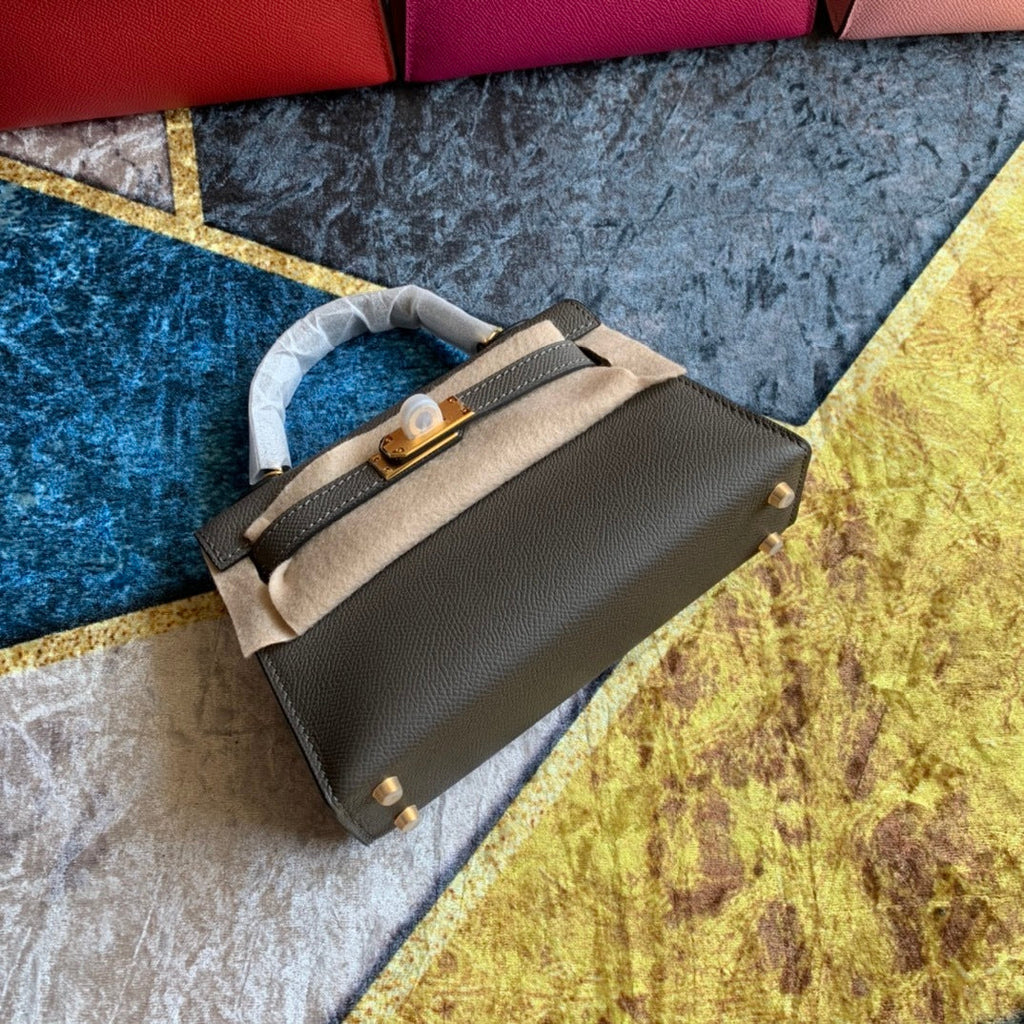 new-luxury-designer-bags-nm23074