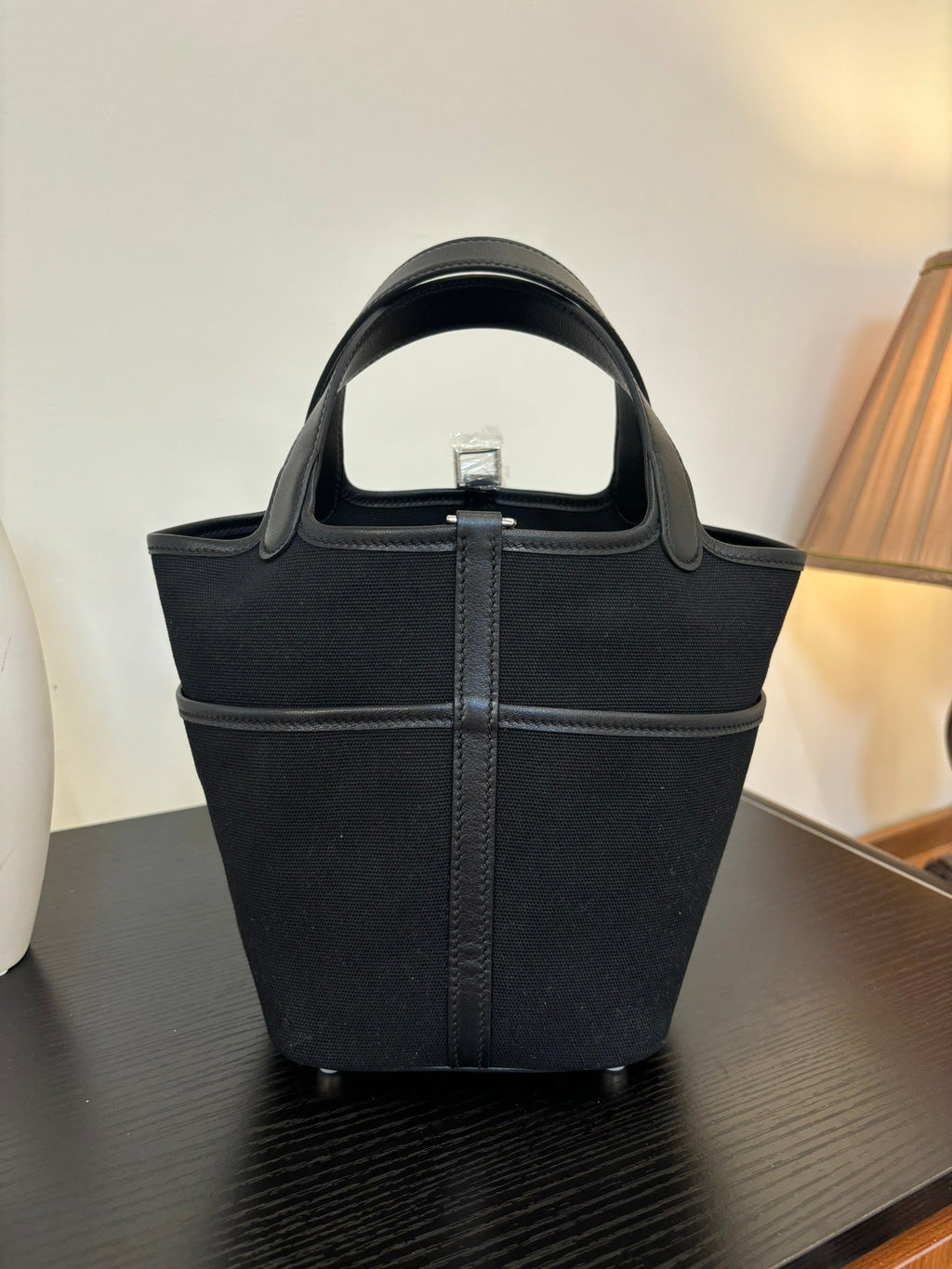 new-luxury-designer-bags-nm23231