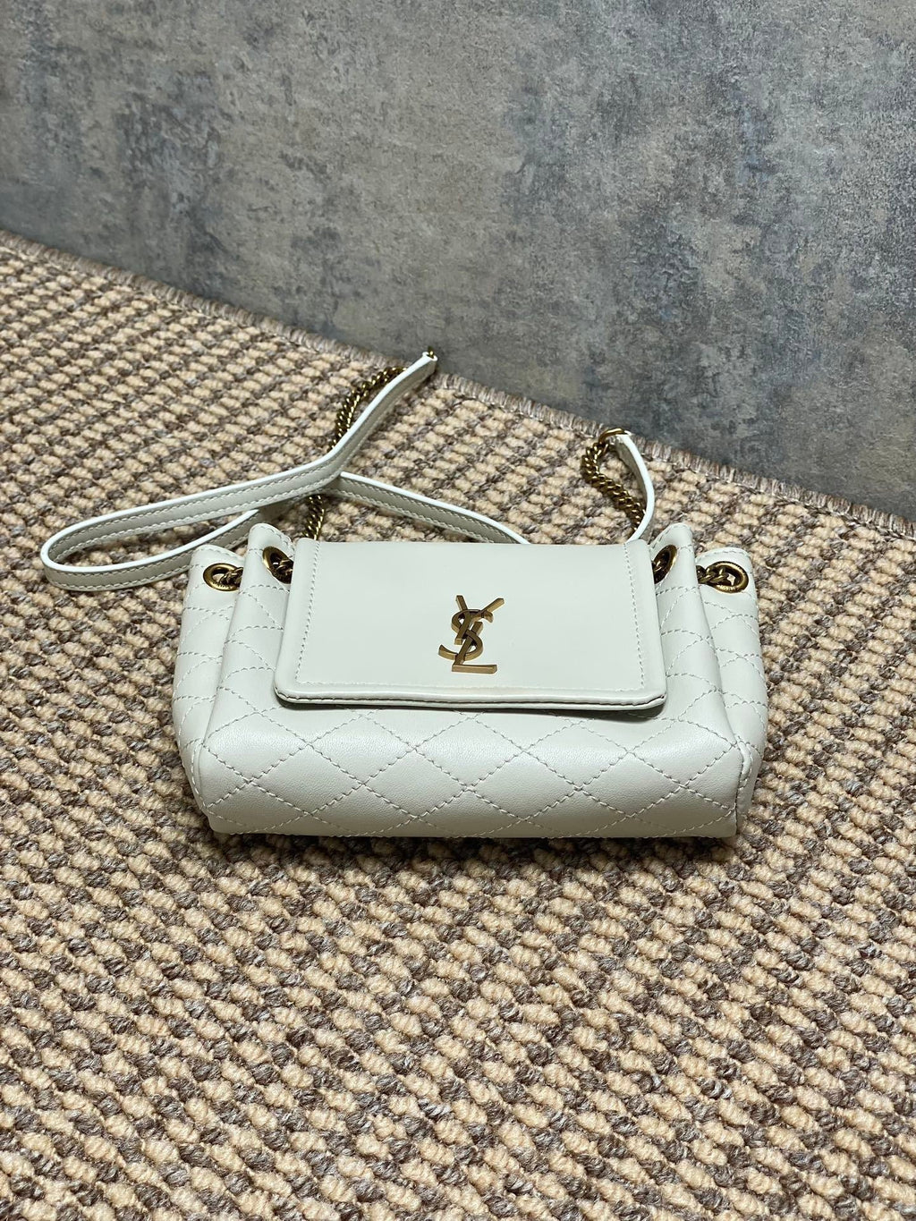 Ezyycart Bags - Best High-End Brands in One Place - AFFORDABLE LUXURY BAGS - 15600