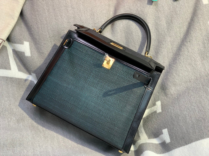 new-luxury-designer-bags-nm23921
