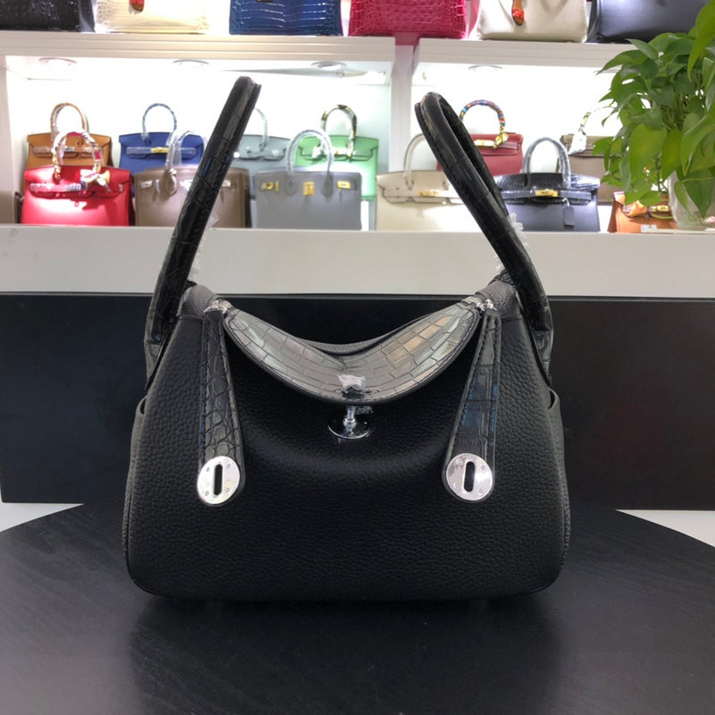 new-luxury-designer-bags-nm23551