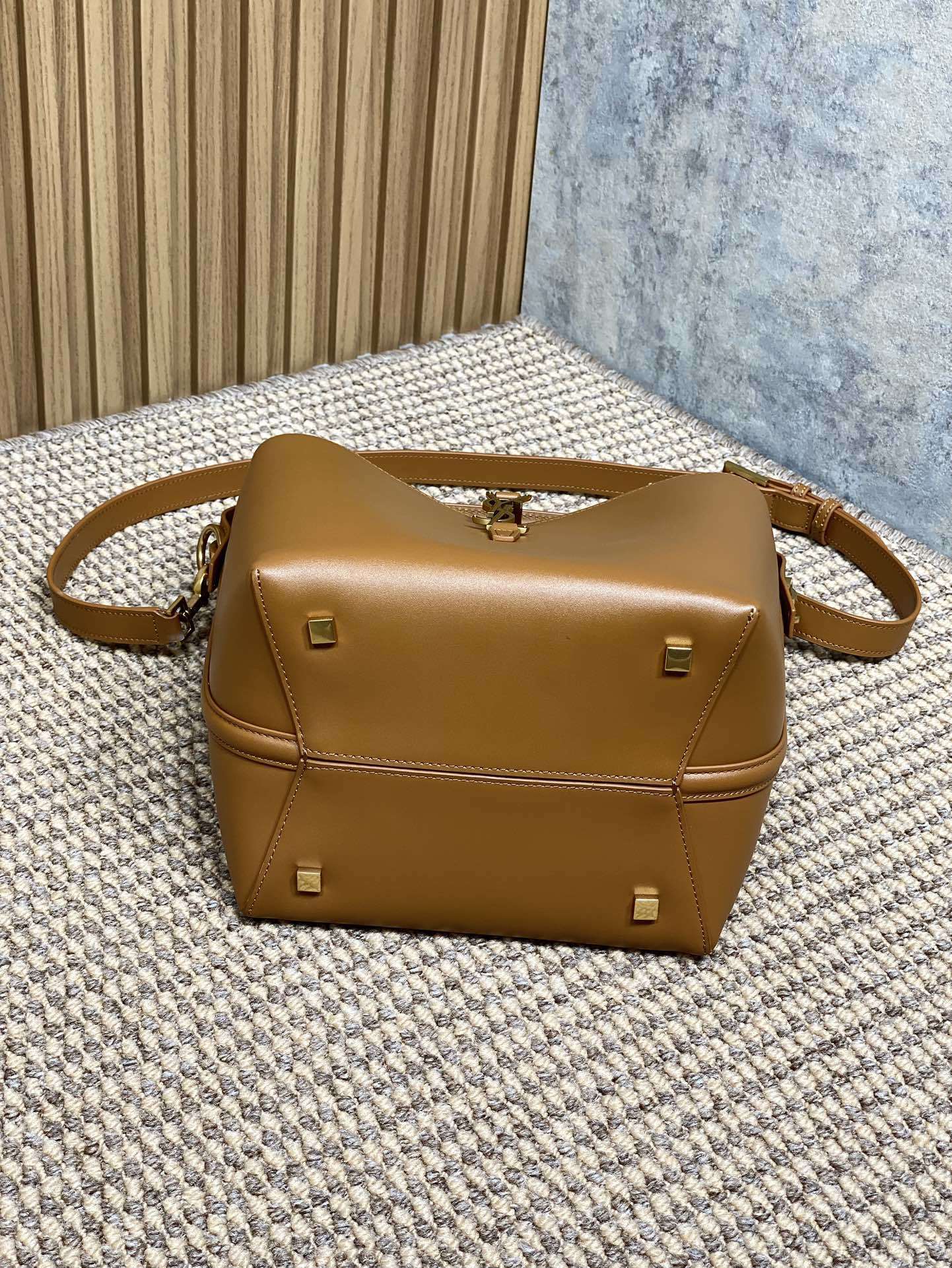 Ezyycart Bags - Premium Luxury Goods and Accessories - AFFORDABLE LUXURY BAGS - 15449