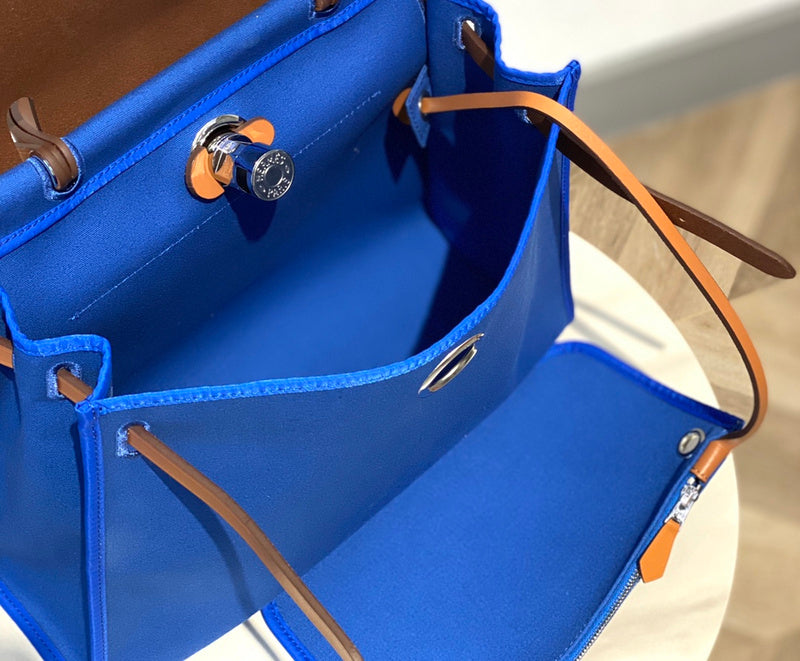 new-luxury-designer-bags-nm23447