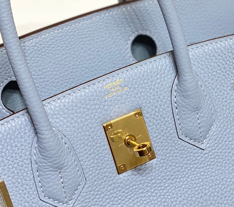 new-luxury-designer-bags-nm23546