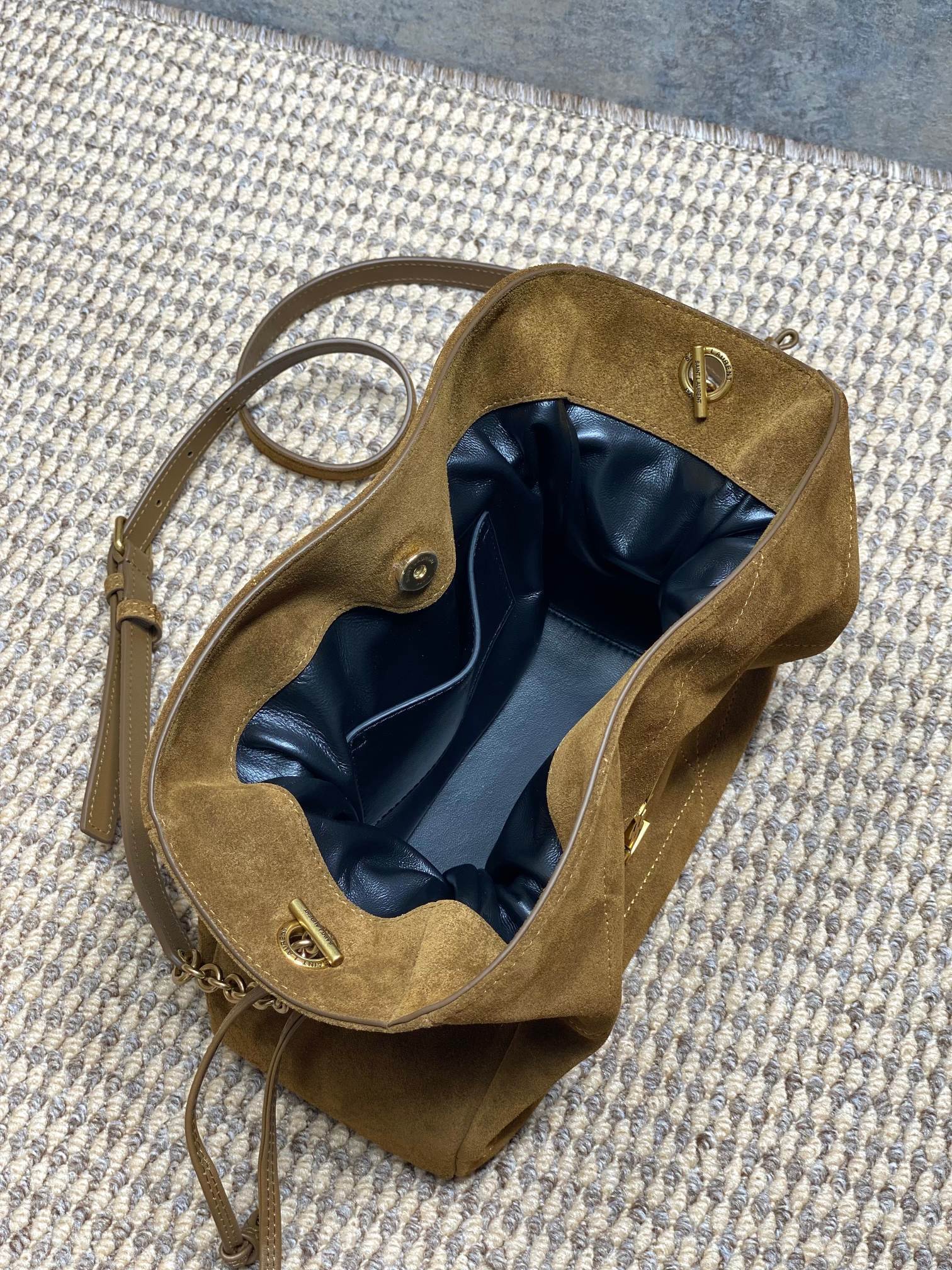 Ezyycart Bags - High-Quality Designer Products for You - AFFORDABLE LUXURY BAGS - 15566