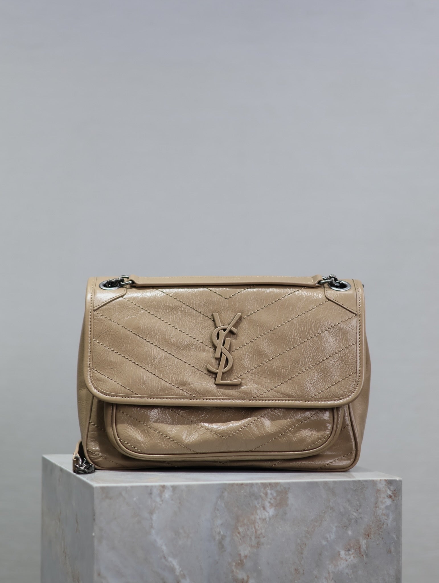 Ezyycart Bags - Premium Luxury Goods and Accessories - AFFORDABLE LUXURY BAGS - 5990
