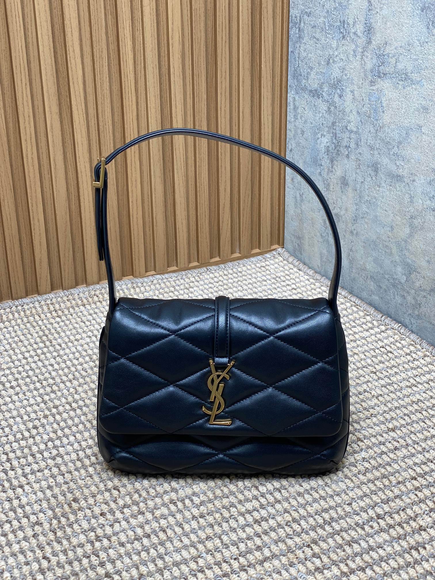 Ezyycart Bags - Premium Luxury Goods and Accessories - AFFORDABLE LUXURY BAGS - 15041