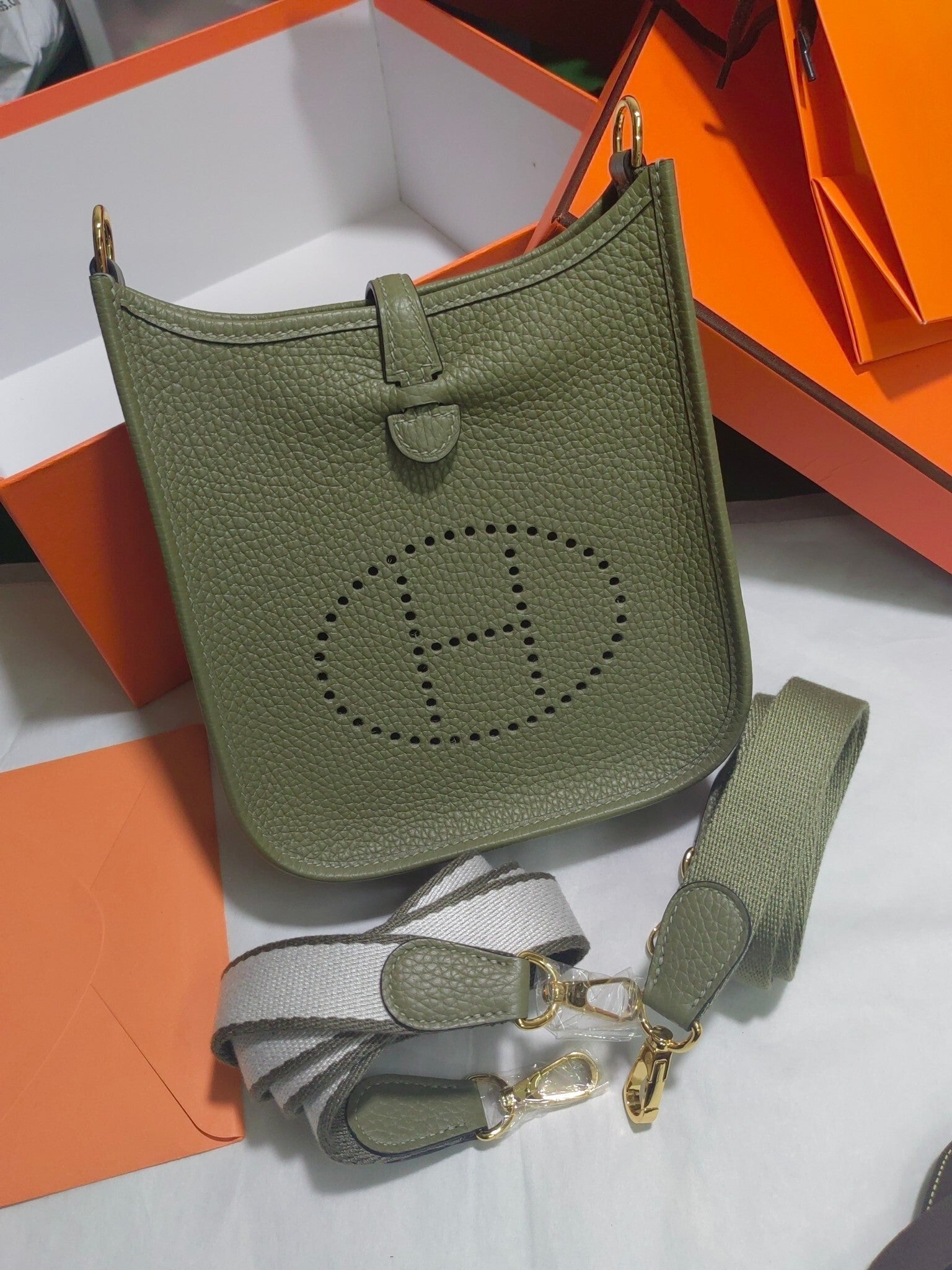 new-luxury-designer-bags-nm23019