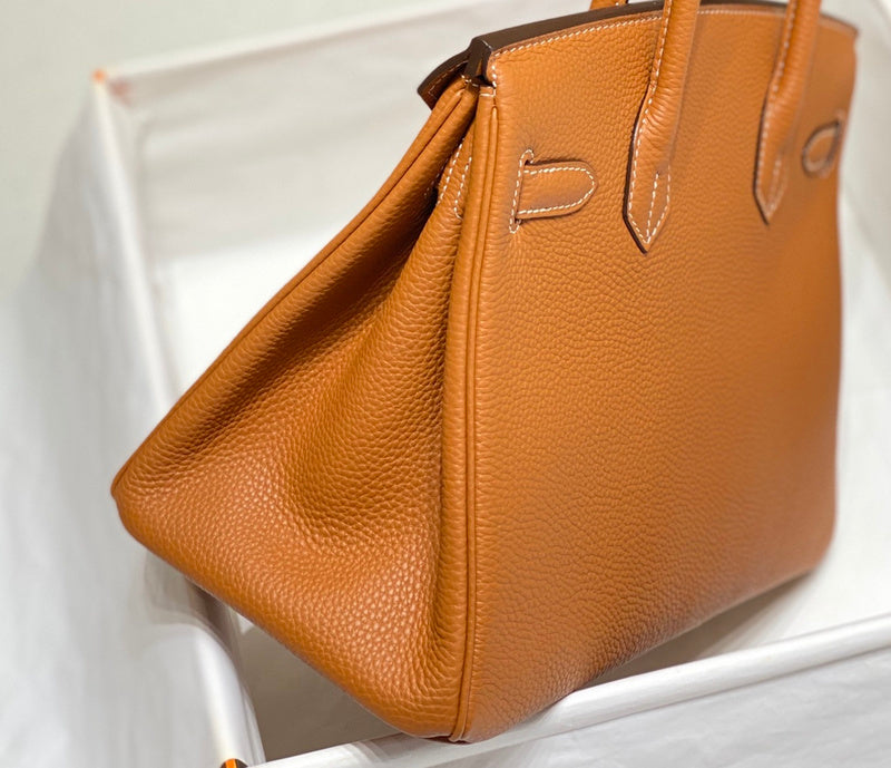 new-luxury-designer-bags-nm23696