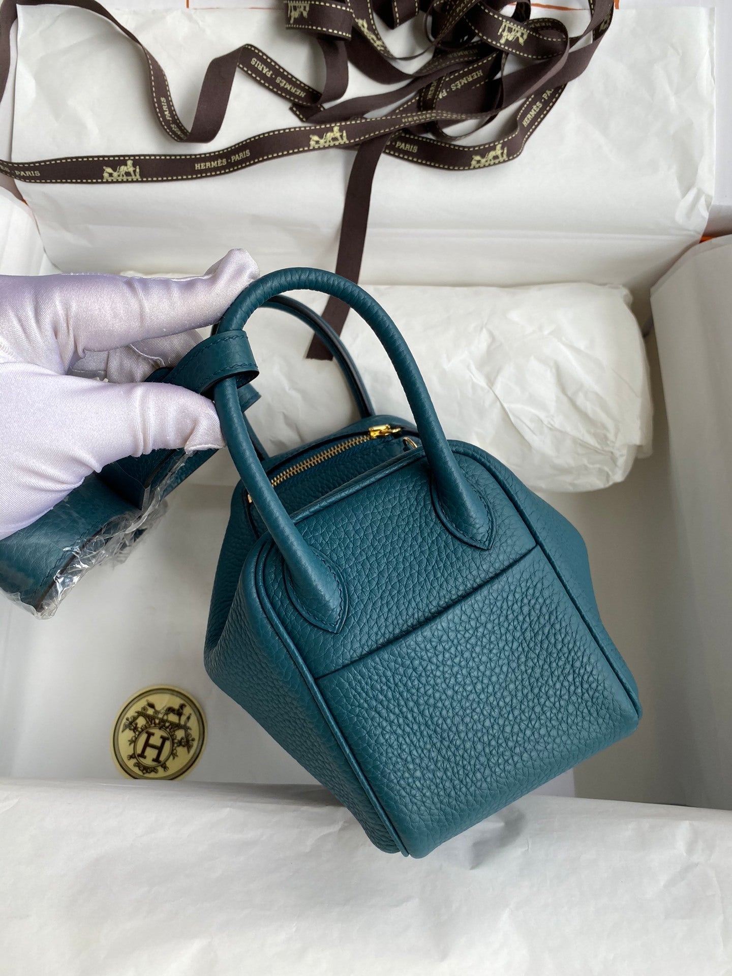 new-luxury-designer-bags-nm23039