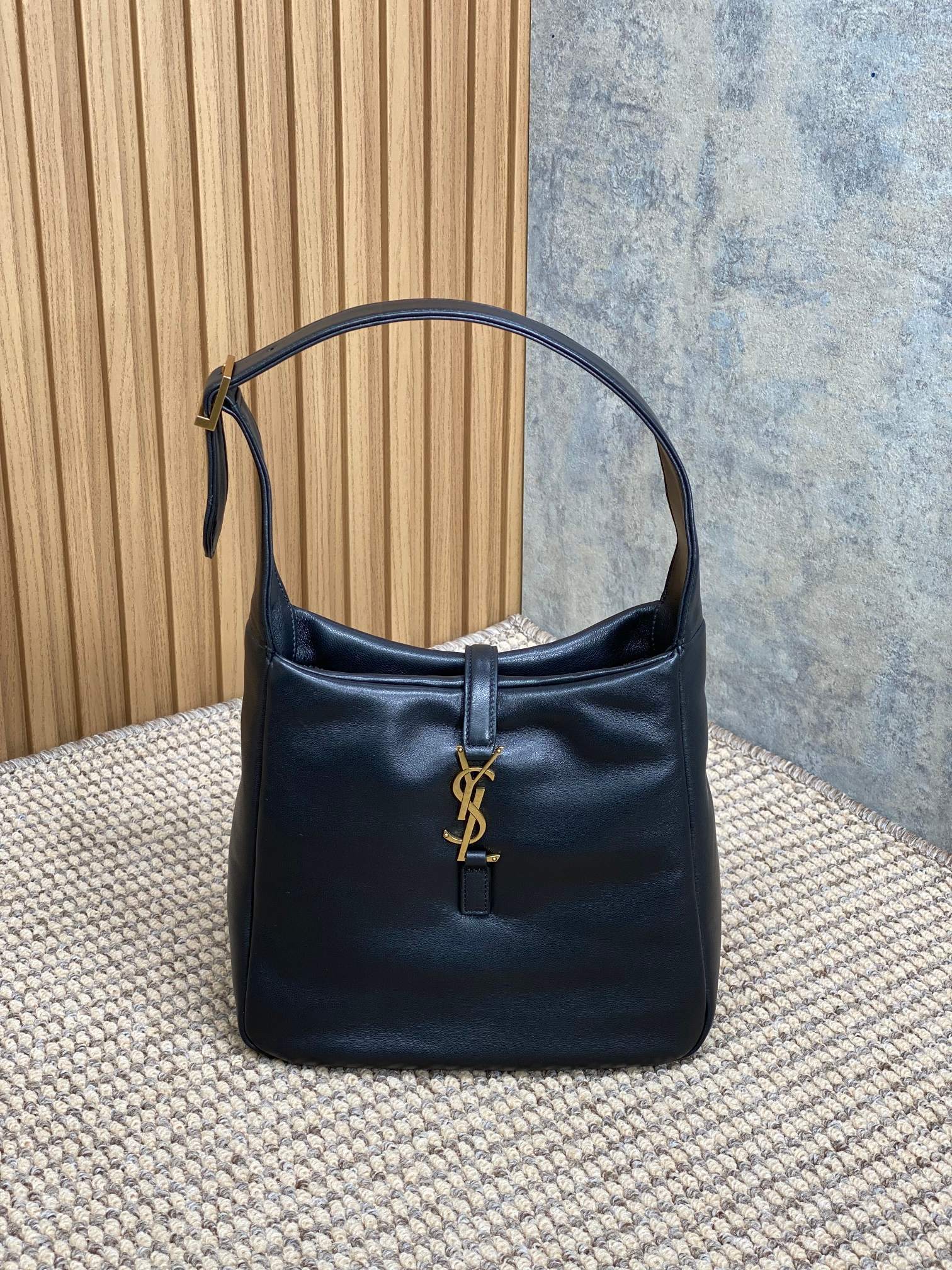 Ezyycart Bags - High-Quality Designer Products for You - AFFORDABLE LUXURY BAGS - 15314