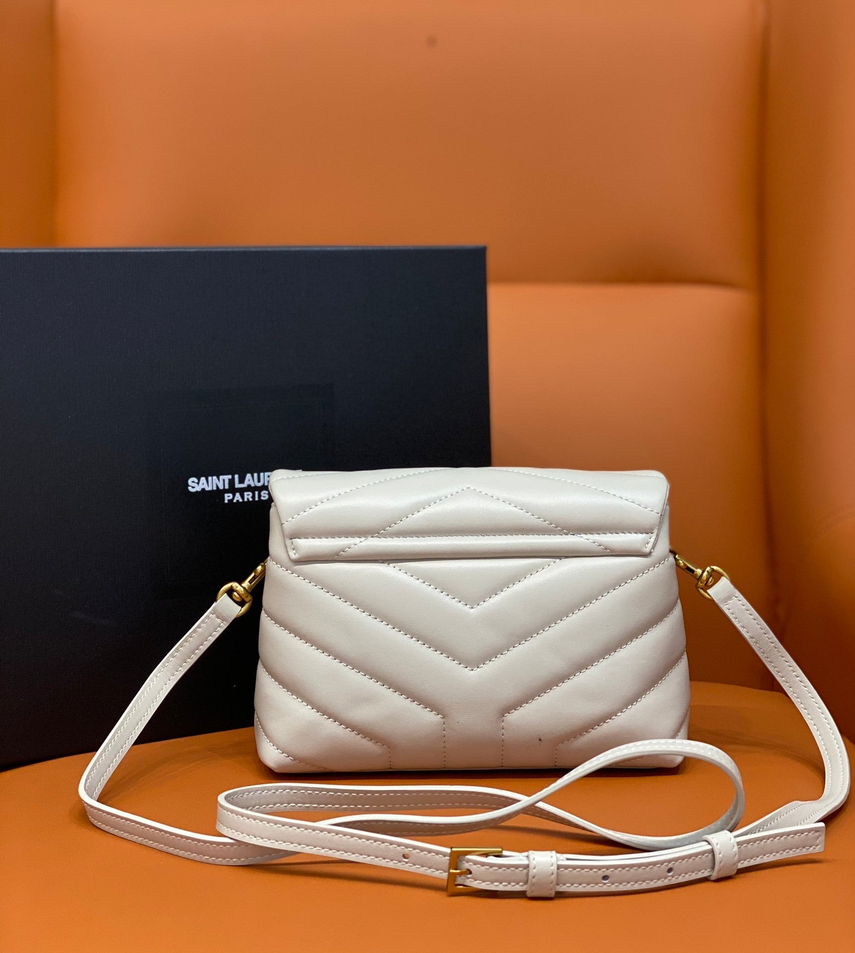 Ezyycart Bags - Best High-End Brands in One Place - AFFORDABLE LUXURY BAGS - 15068
