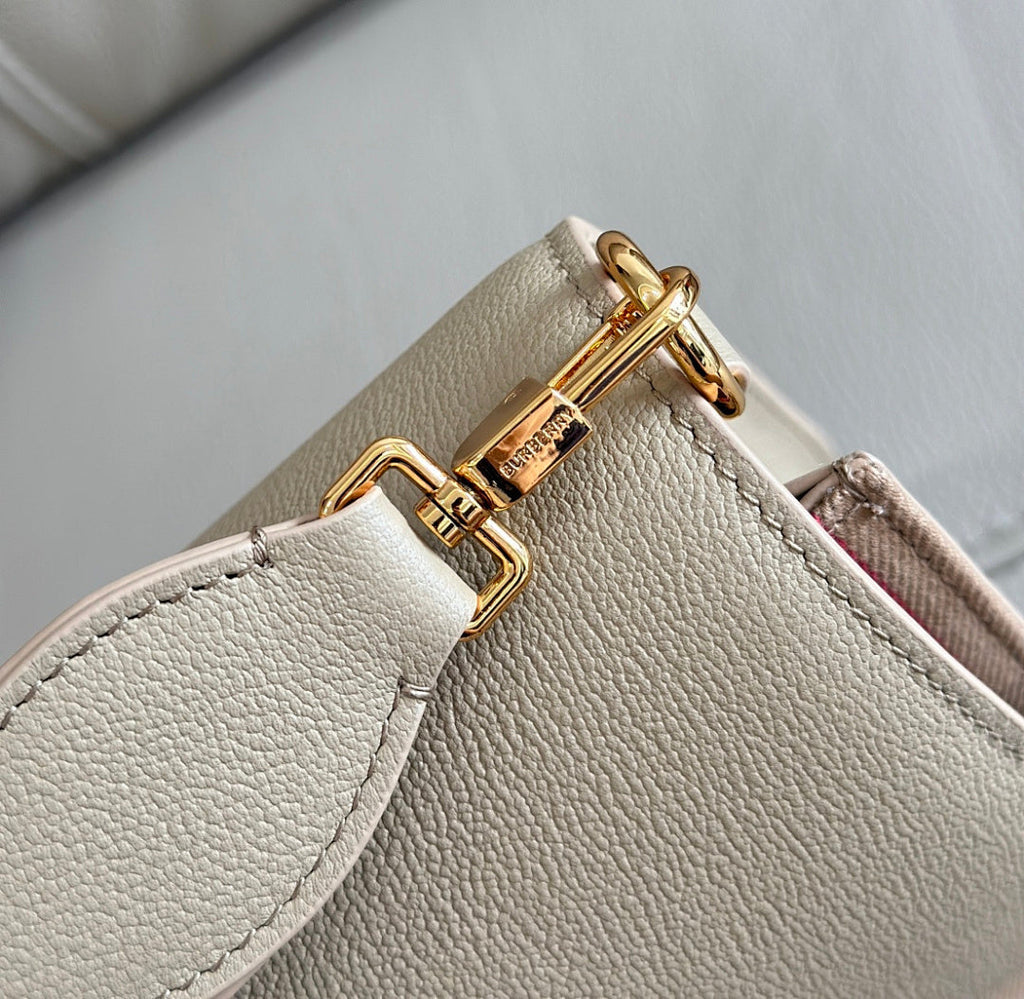 Ezyycart Bags - High-Quality Designer Products for You - AFFORDABLE LUXURY BAGS - 17450