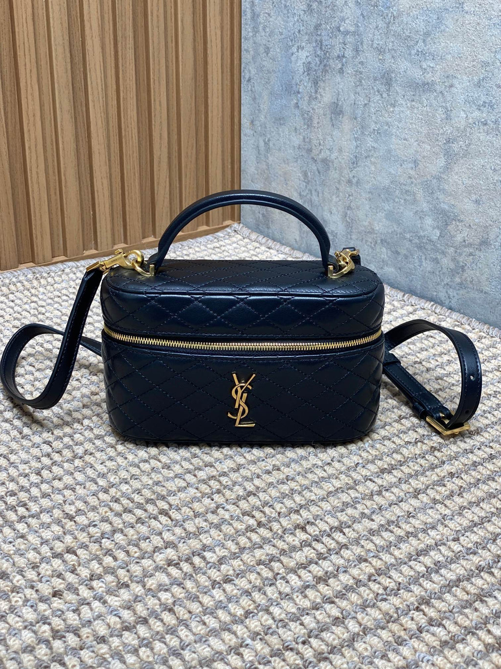 Ezyycart Bags - Premium Luxury Goods and Accessories - AFFORDABLE LUXURY BAGS - 15497