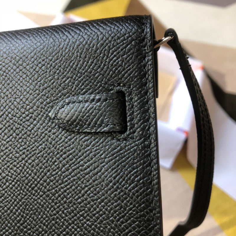 new-luxury-designer-bags-nm23562