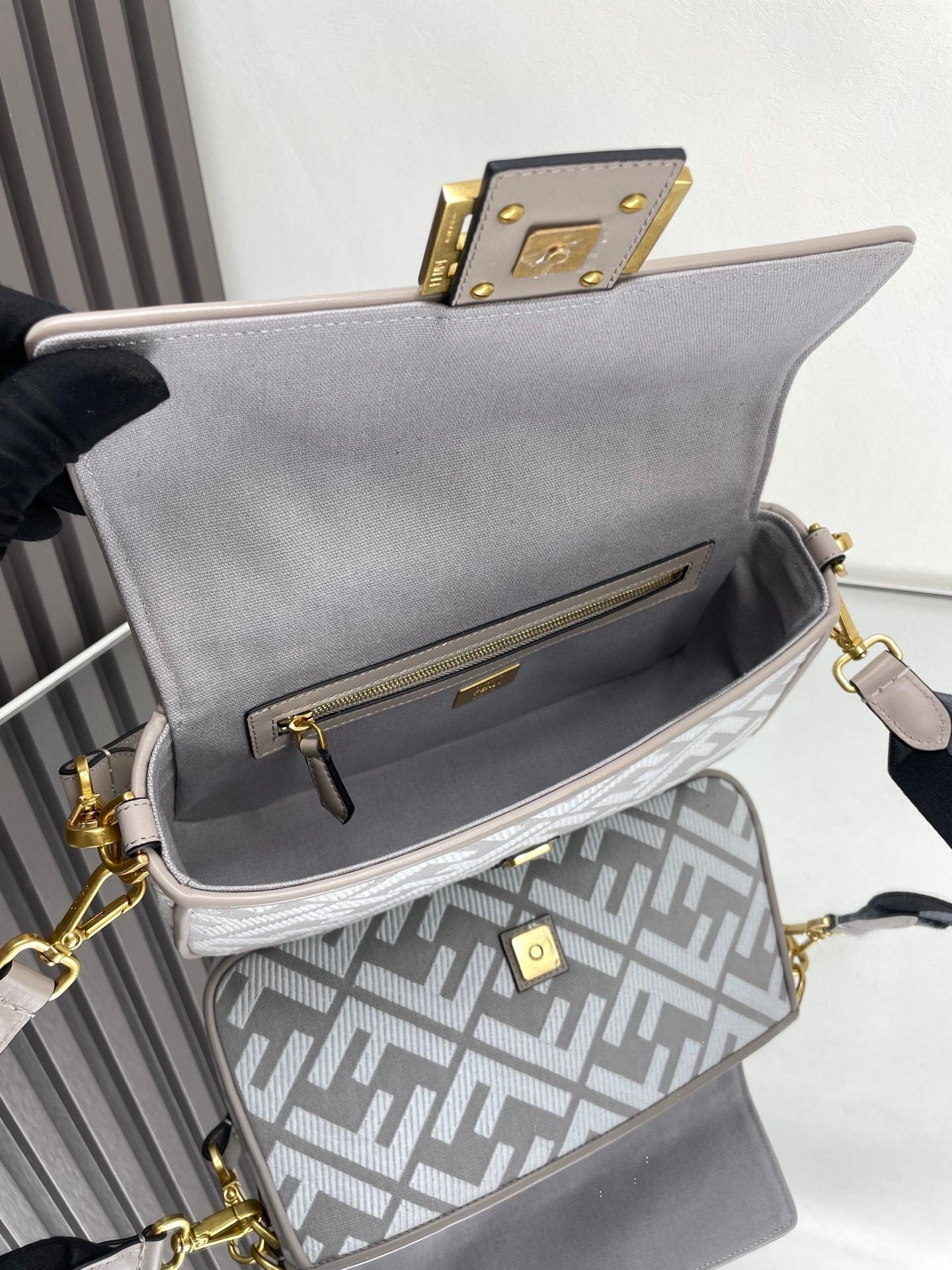 Ezyycart Bags Bags - Best High-End Brands in One Place - AFFORDABLE LUXURY BAGS - 19284