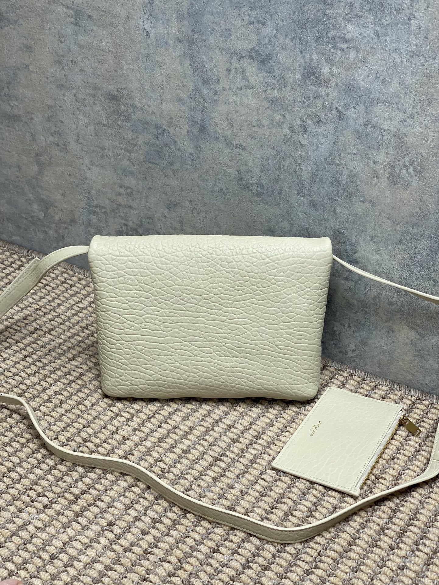 Ezyycart Bags - High-Quality Designer Products for You - AFFORDABLE LUXURY BAGS - 15562