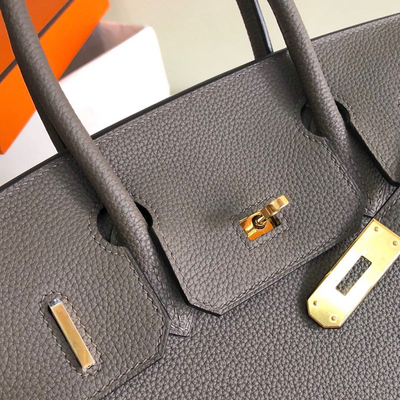 new-luxury-designer-bags-nm23763