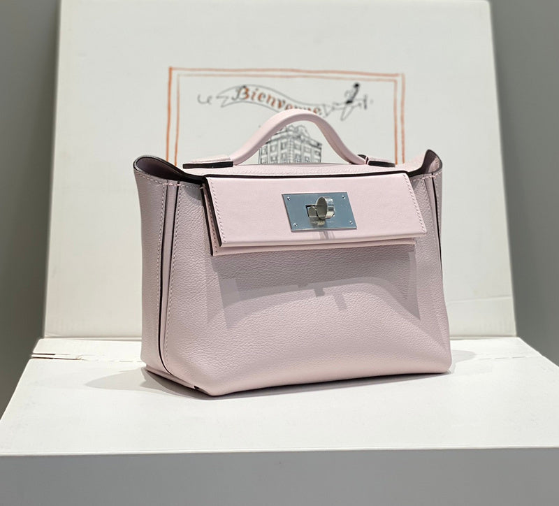 new-luxury-designer-bags-nm23701