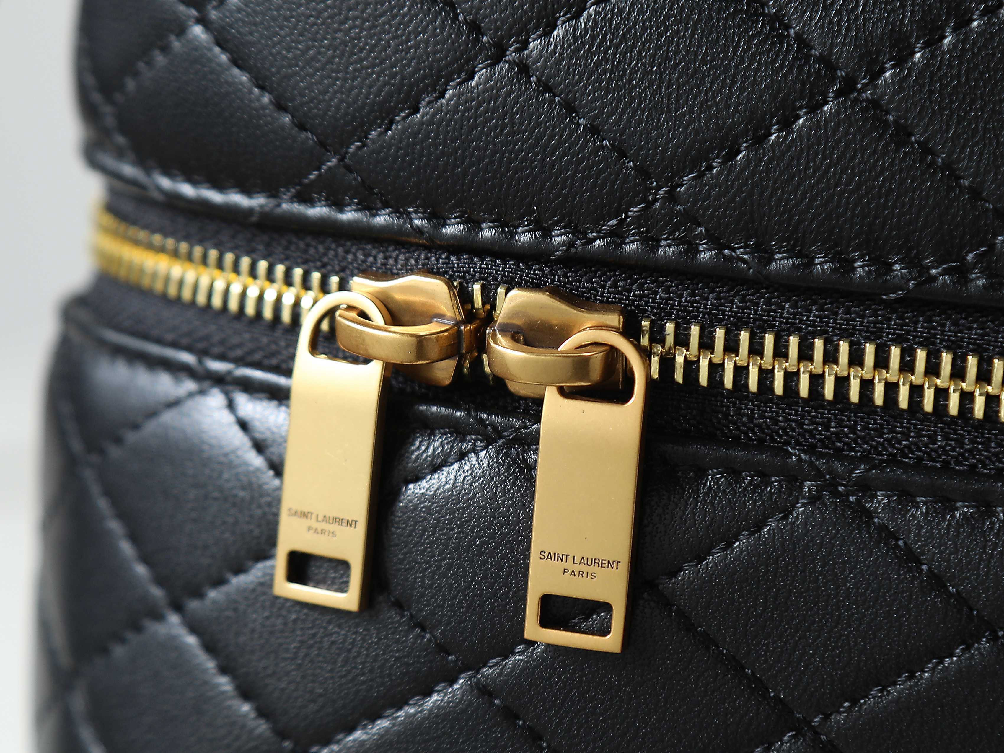 Ezyycart Bags - Best High-End Brands in One Place - AFFORDABLE LUXURY BAGS - 6005