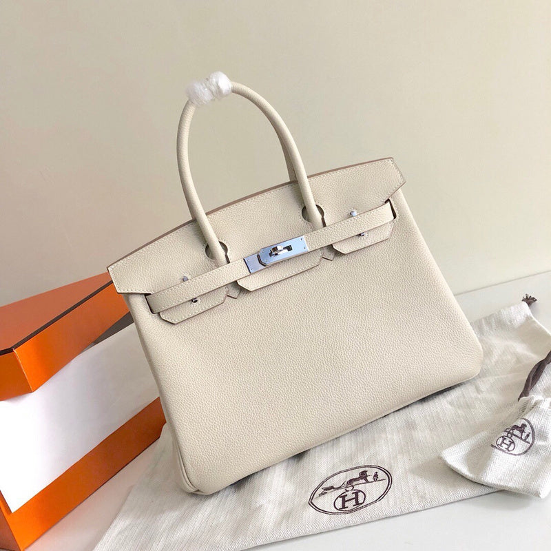 new-luxury-designer-bags-nm23764