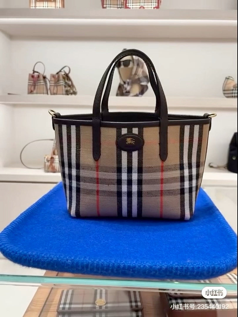 Ezyycart Bags - High-Quality Designer Products for You - AFFORDABLE LUXURY BAGS - 17474