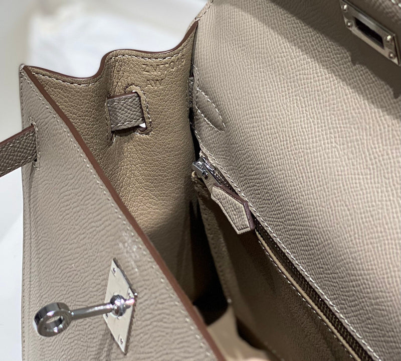 new-luxury-designer-bags-nm23780