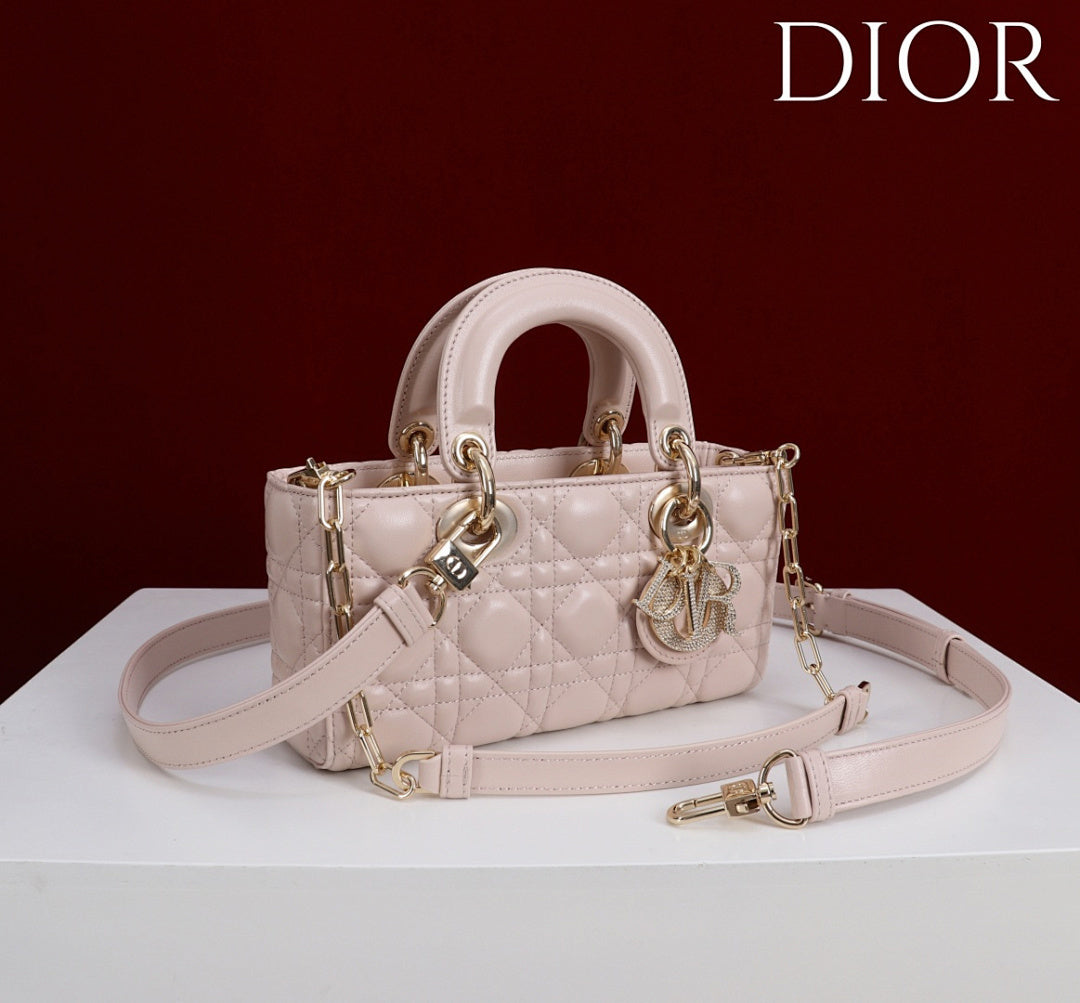 Ezyycart Bags - Premium Luxury Goods and Accessories - AFFORDABLE LUXURY BAGS - 19037