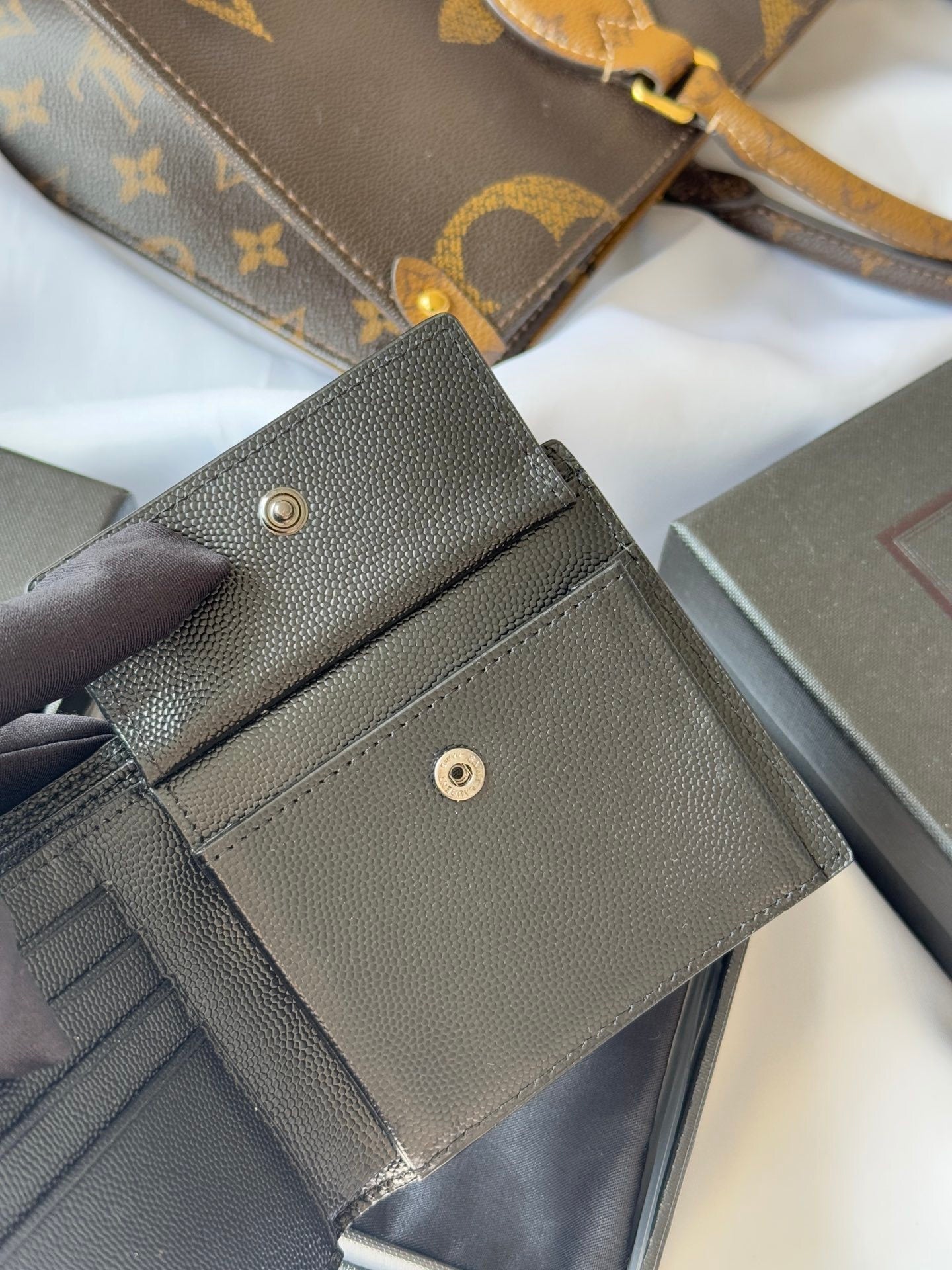 Ezyycart Bags - Best High-End Brands in One Place - AFFORDABLE LUXURY BAGS - 15408