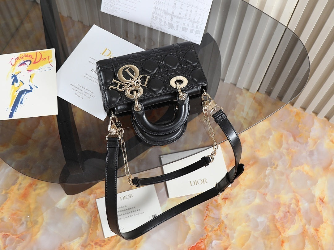 Ezyycart Bags - DESIGNER BAGS FOR WOMEN - AFFORDABLE LUXURY BAGS - 19055