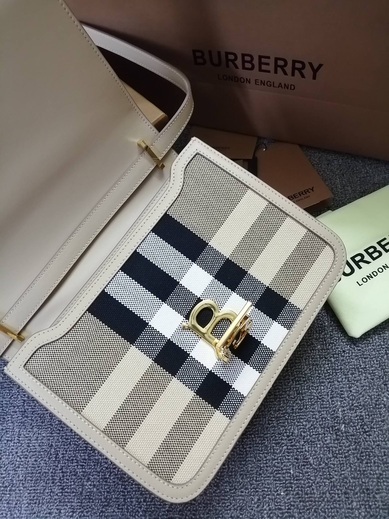 Ezyycart Bags Bags - Best High-End Brands in One Place - AFFORDABLE LUXURY BAGS - 6061