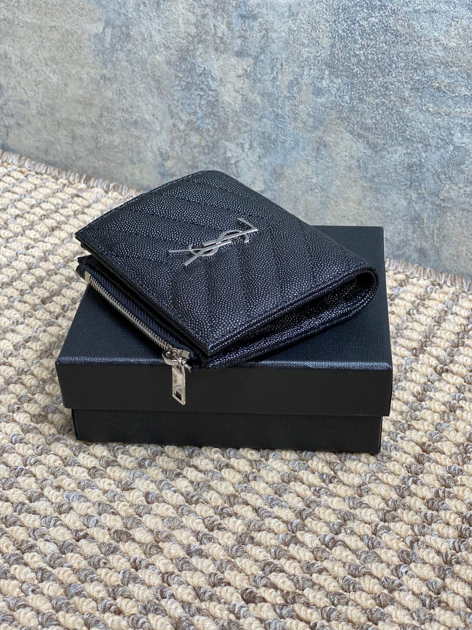 Ezyycart Bags - Best High-End Brands in One Place - AFFORDABLE LUXURY BAGS - 15012